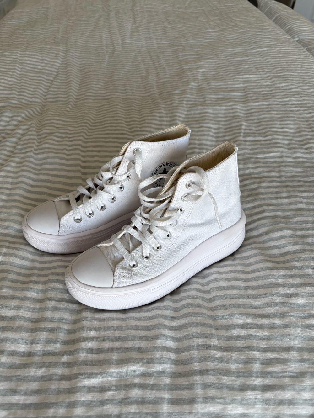 Women’s Chuck Taylor All Star Move Platform |Converse White High-Top Platform